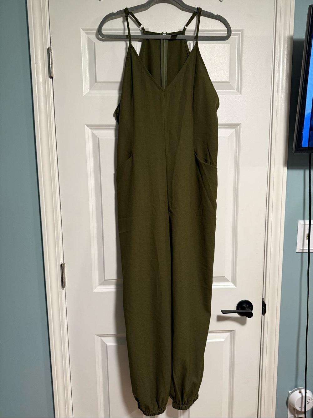 SHEIN Olive Green V-Neck Strappy Jumpsuit